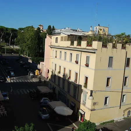 Su Al Celio - Colosseo Bed & Breakfast Rome